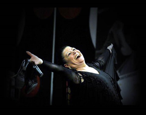 Imagen de Mariquilla, protagonista del espectáculo - Web oficial de Escuela de Flamenco de Mariquilla.